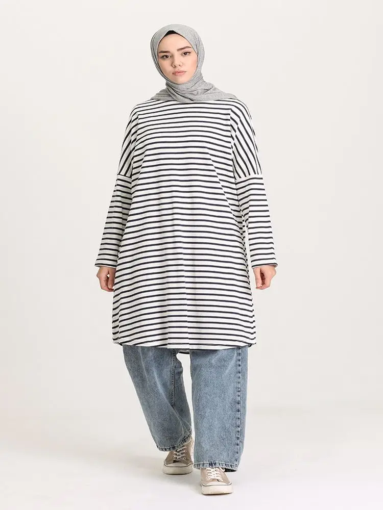 

Bat Sleeve Striped Tunic Casual Casual Long Cotton Woven Fabric Zero Collar Islamic Clothing Modest Muslim Fashion 2021 Autumn