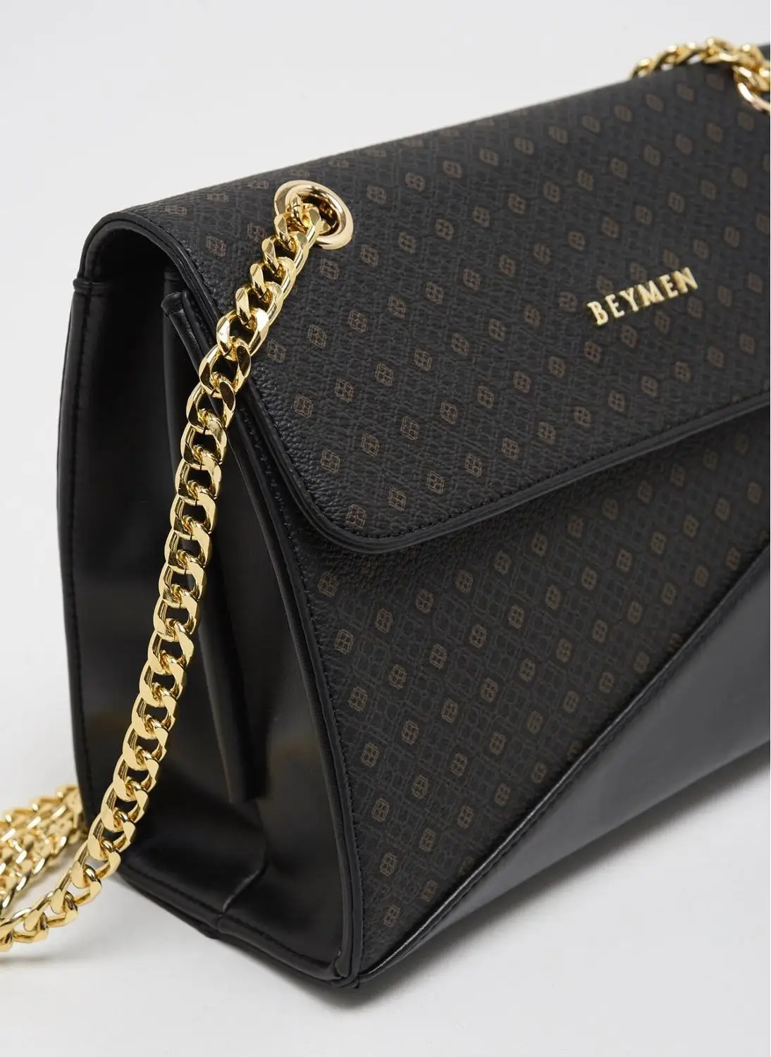 

Classy, Fabulous, Beautiful, Luxury, High class, Leather, Business,Christmas Gift, Bags, Fashion, Amazing, Limited Edition.