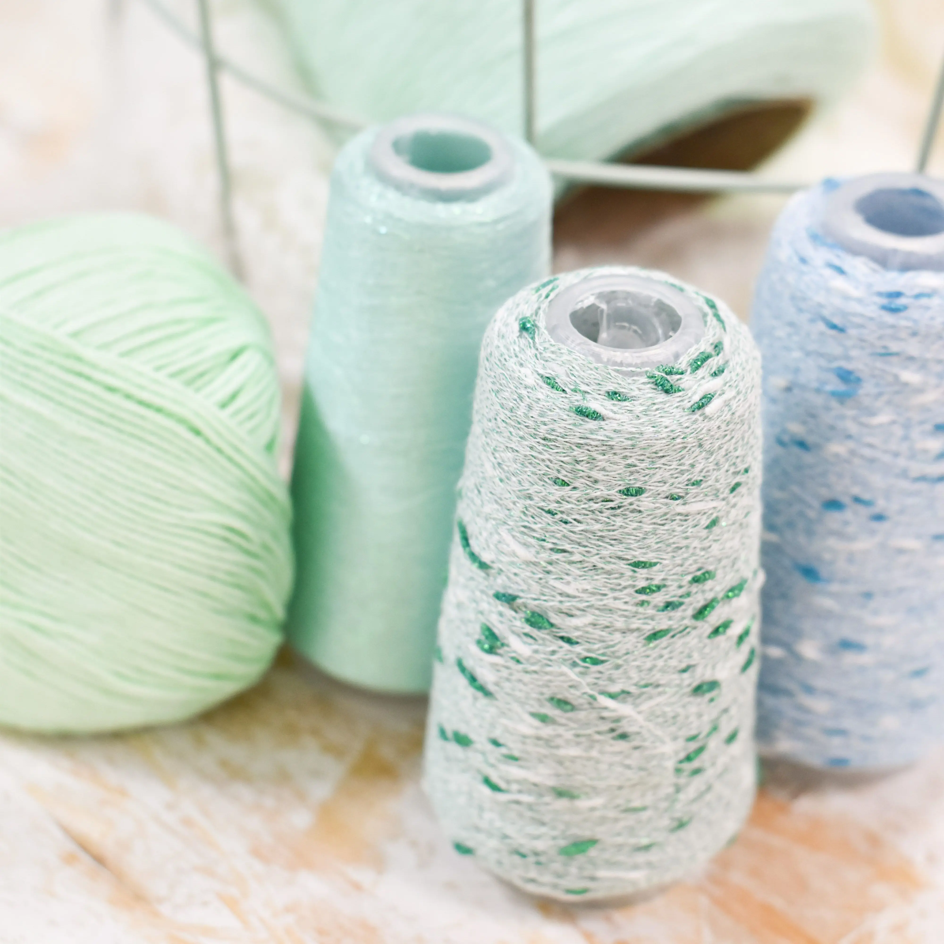 Узелковый люрекс 50гр 700м шишибрики |