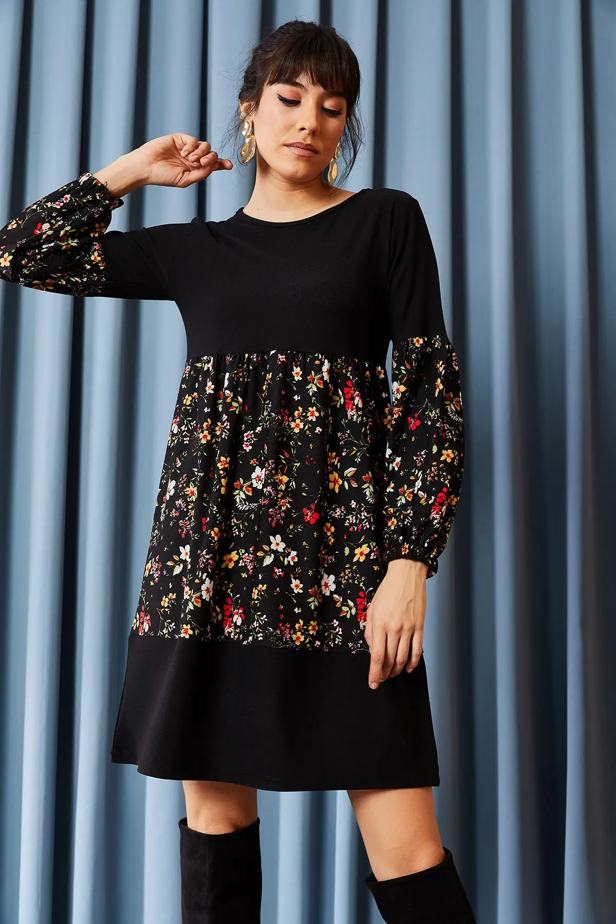 Женское платье черного и белого цвета ELB 19001017|Женские платья| |