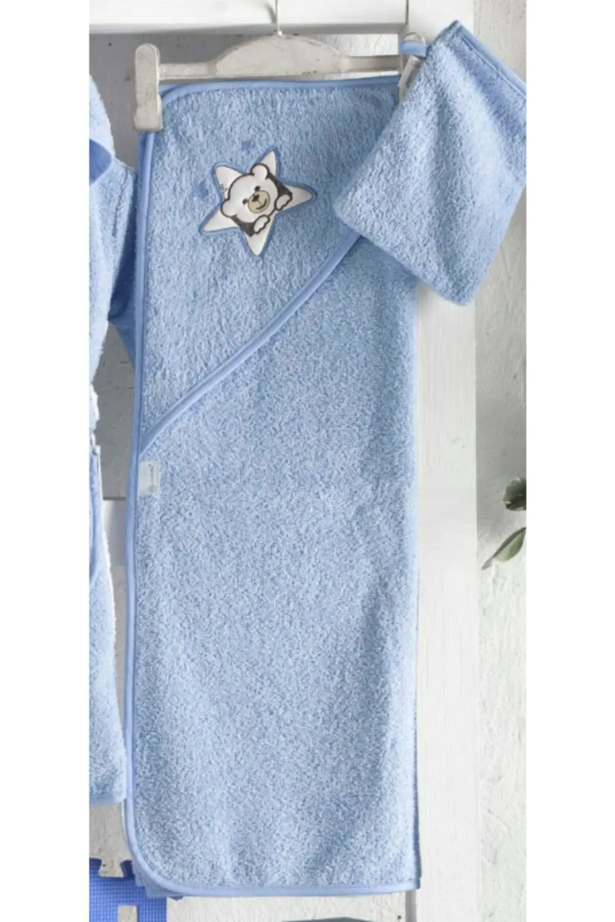 

Baby Bathrobe Set