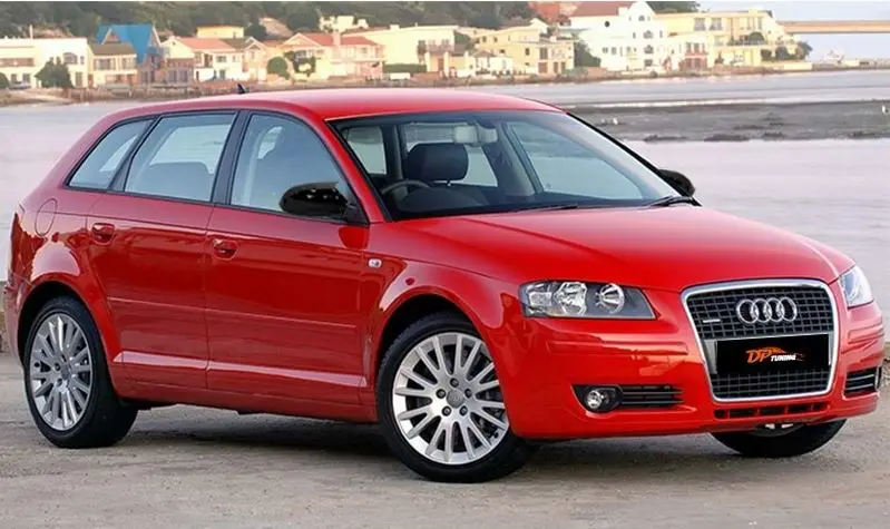 Зеркальный чехол Audi A3 8P с рисунком Бэтмена и летучей мыши черный/2008-2012 |
