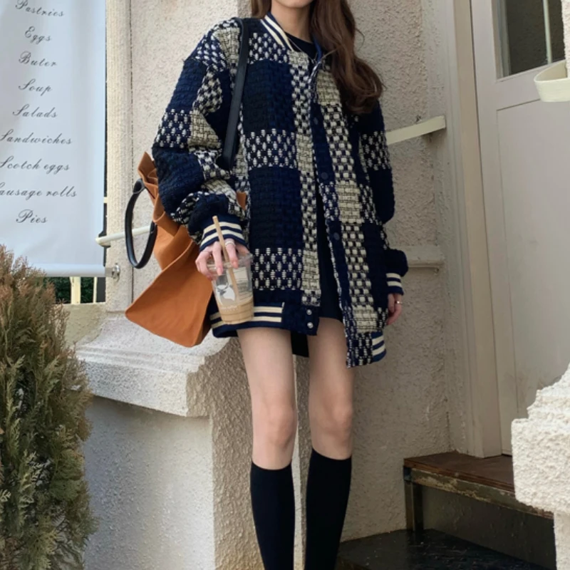 

Women's Winter Single Breasted Tweed Coat Long Sleeve Casual Thick Warm Outerwear Jacket Femme Fashion Oversized Loose Overcoat