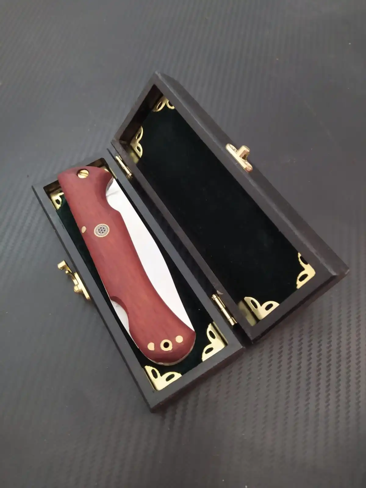 

Folding knife with sheath and giftbox wood handle for outdoor,tactical survival pocket knife, engraved personalized knife sharp
