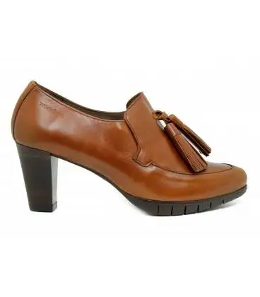 Shoe-Lowered-Tassels Heel-Skin-Leather |