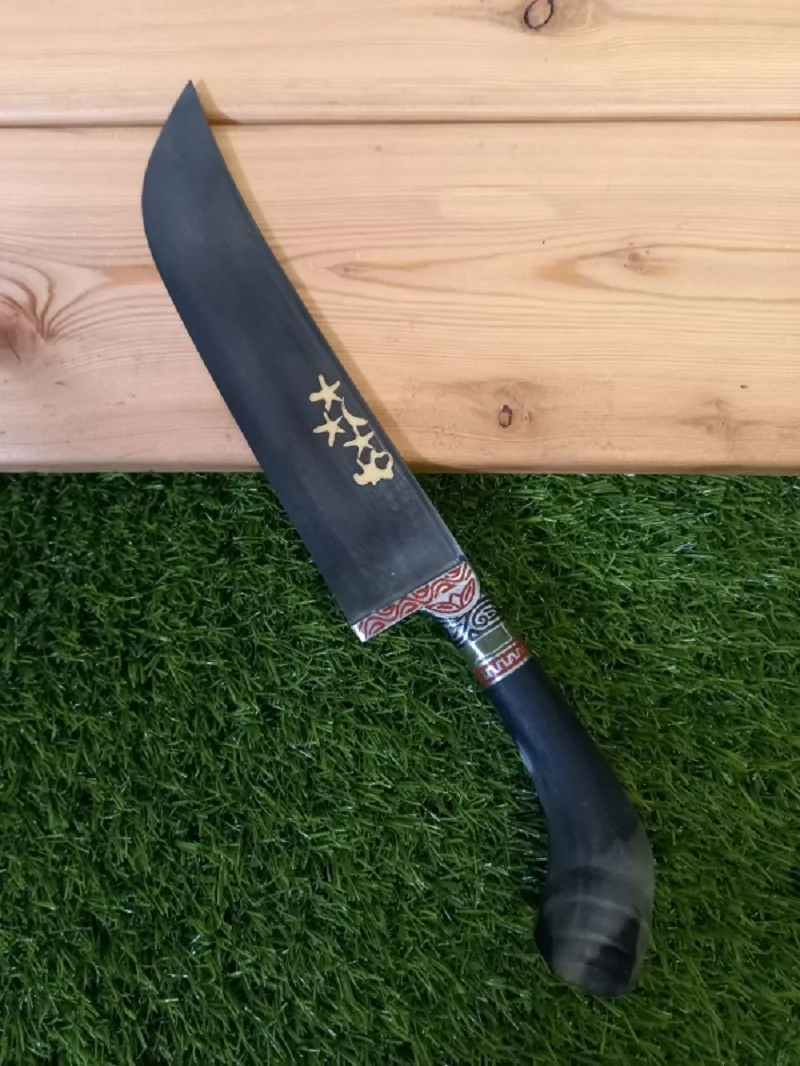 Pcak knife carved handle No. 34 with animal head | Kitchen Knives