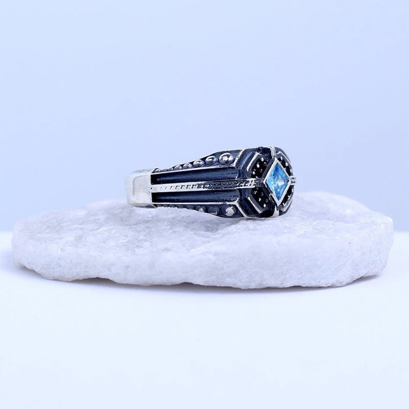 

Мужское серебряное кольцо с синим цирконием ручной работы, мужское кольцо с квадратным цирконием, мужское кольцо с серебряным цирконием