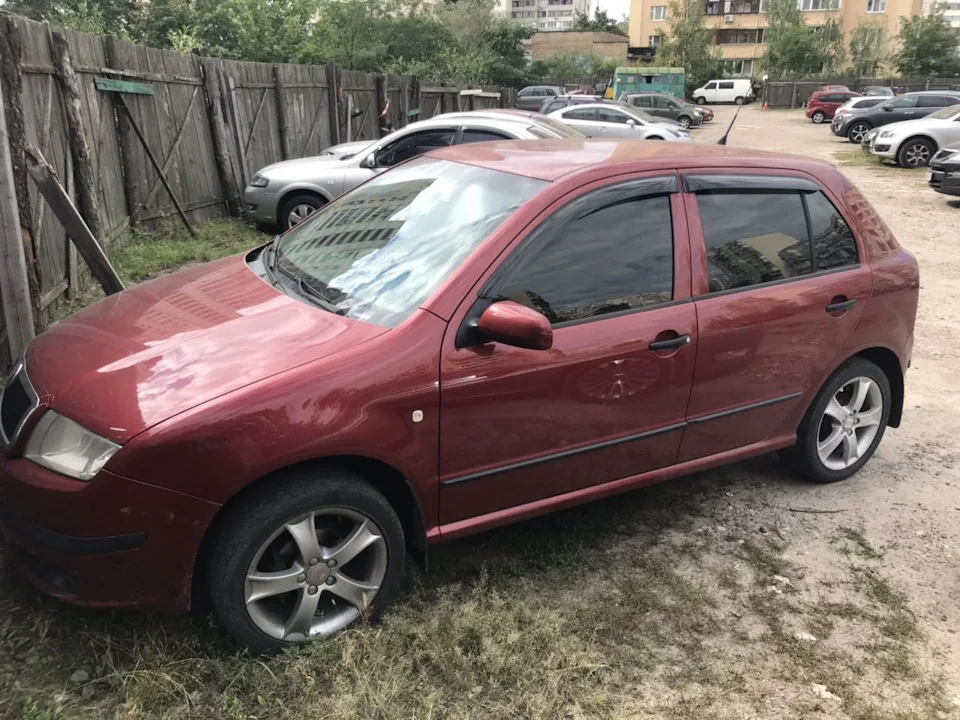 ветровики для шкода фабиа седан хэтчбэк 1997-2007 оконные дефлекторы окна
