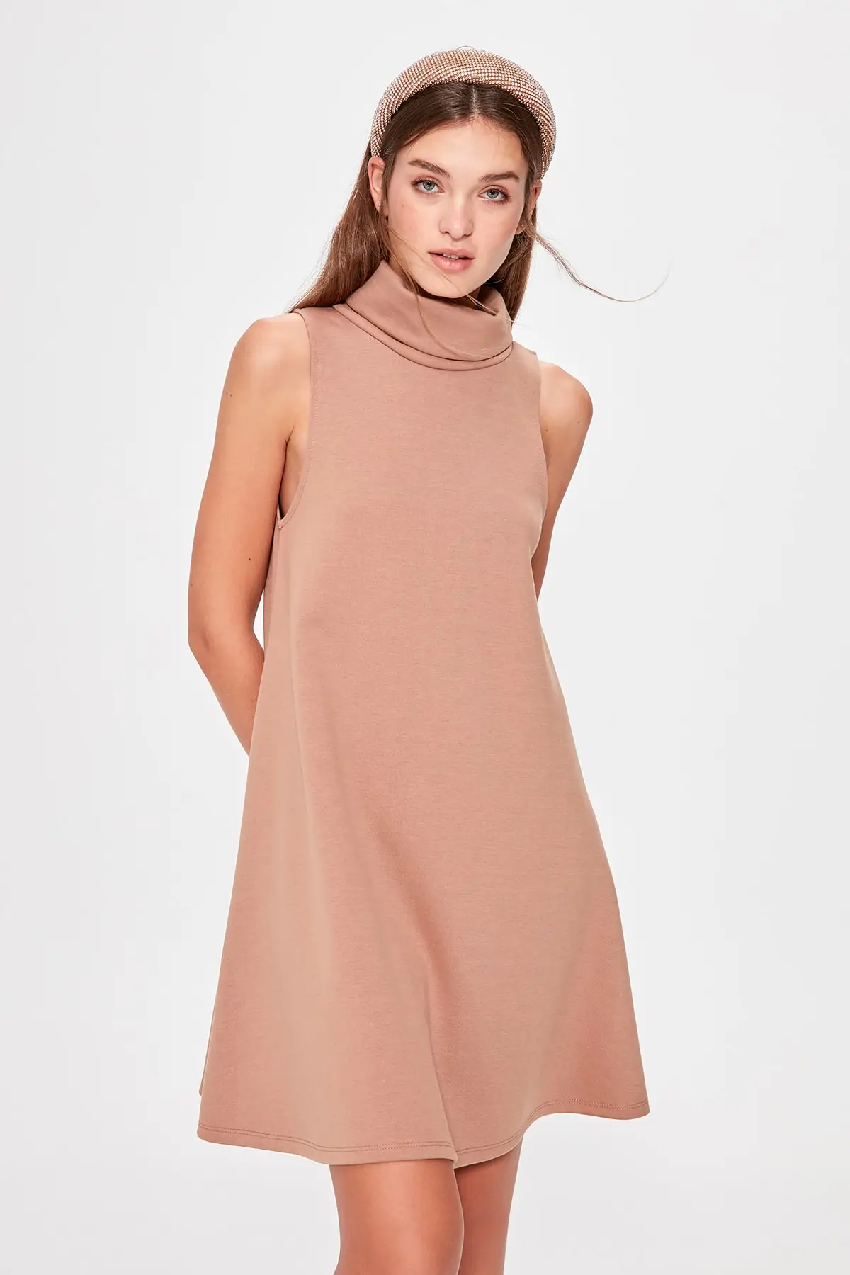 Trendyol трикотажное платье с верблюжьей горловиной TWOAW20EL1218|Женские платья| |