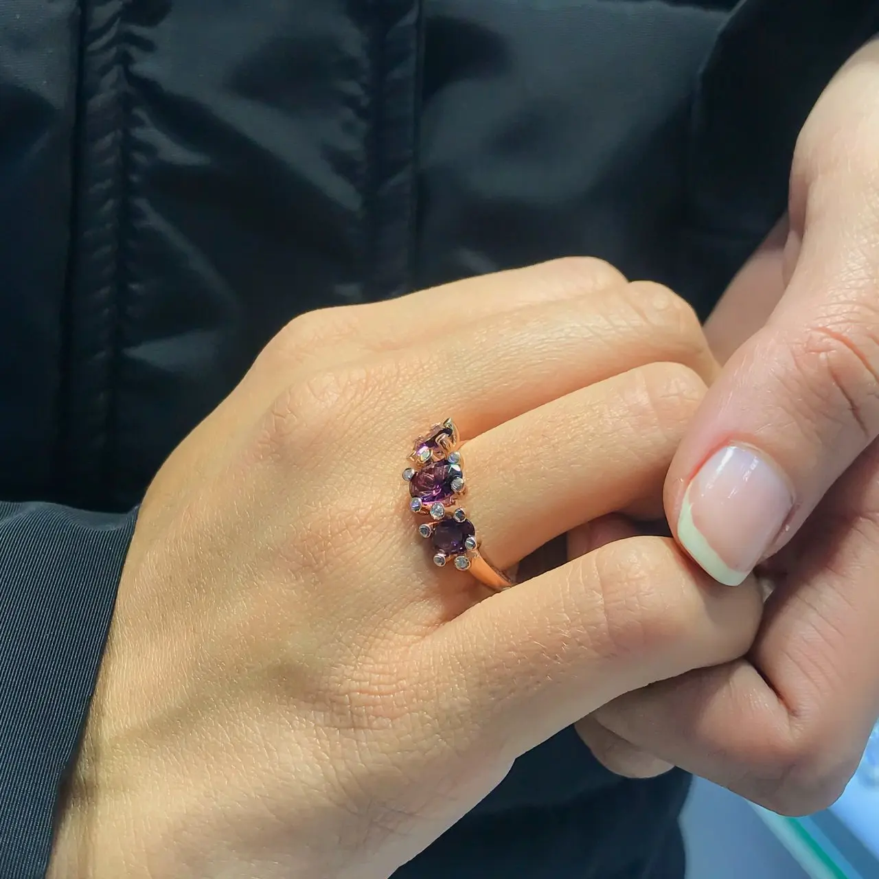 

Tria Three Stone Amethyst Italian Silver Lady Ring