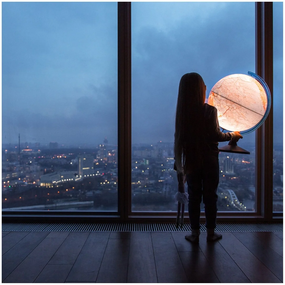 Globen Глобус Земли физико-политический рельефный с подсветкой диаметр 32 см |