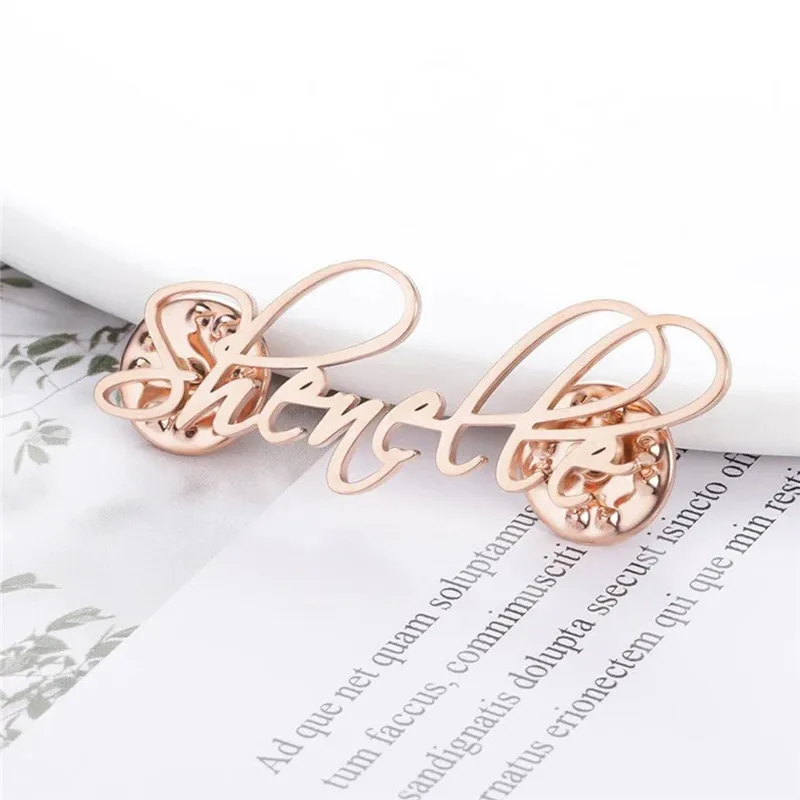 

Plastic Bag Personalized Name Brooches For Women Stainless Steel Customized Nameplate Letters Initials Brooches Pins Jewelry