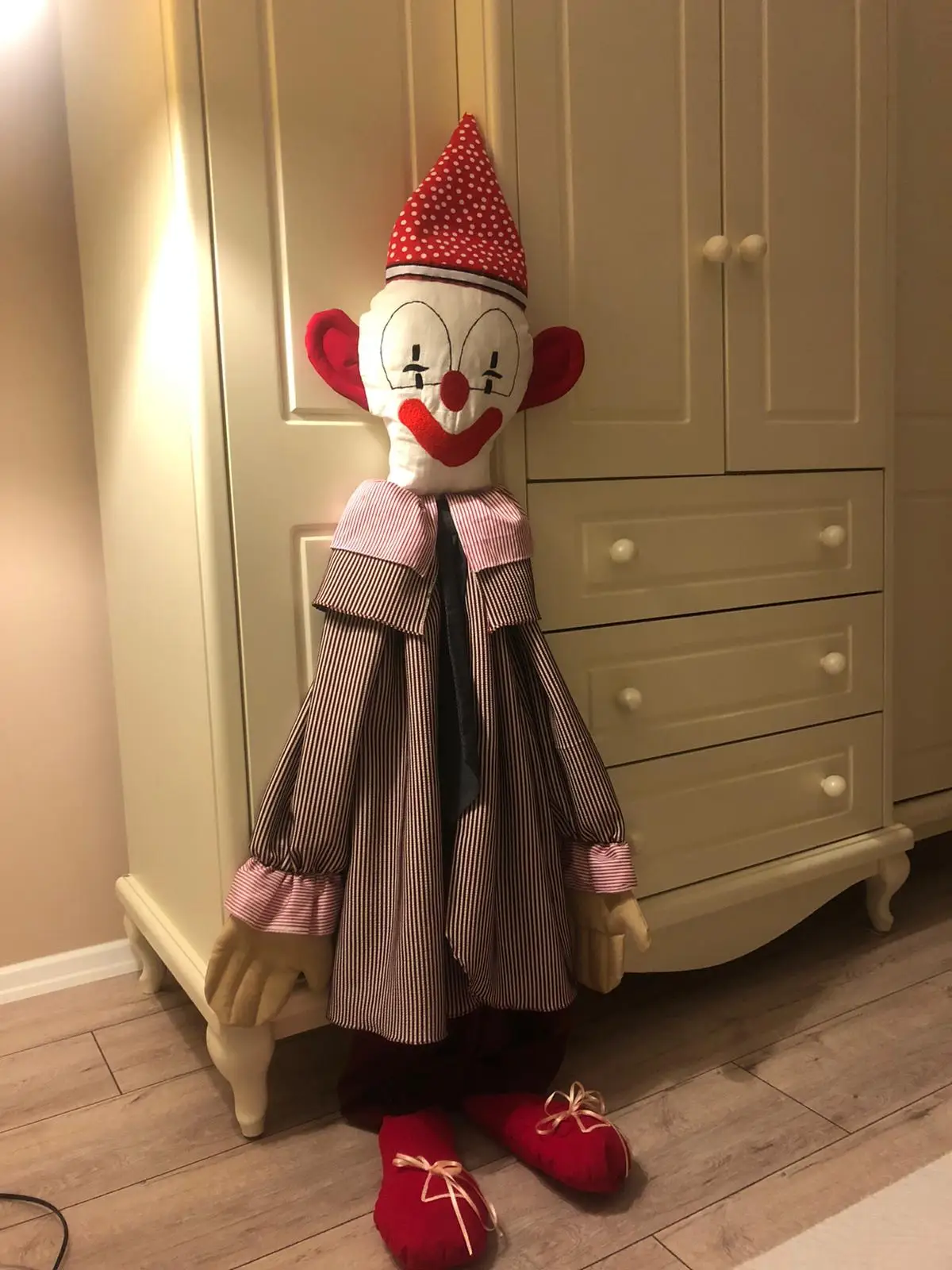 

Toy Bag Clown
