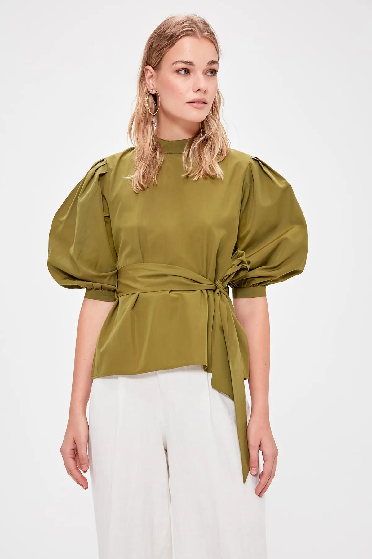 Trendyol зеленая шнуровка подробная Bluz TWOAW20BZ0703| |