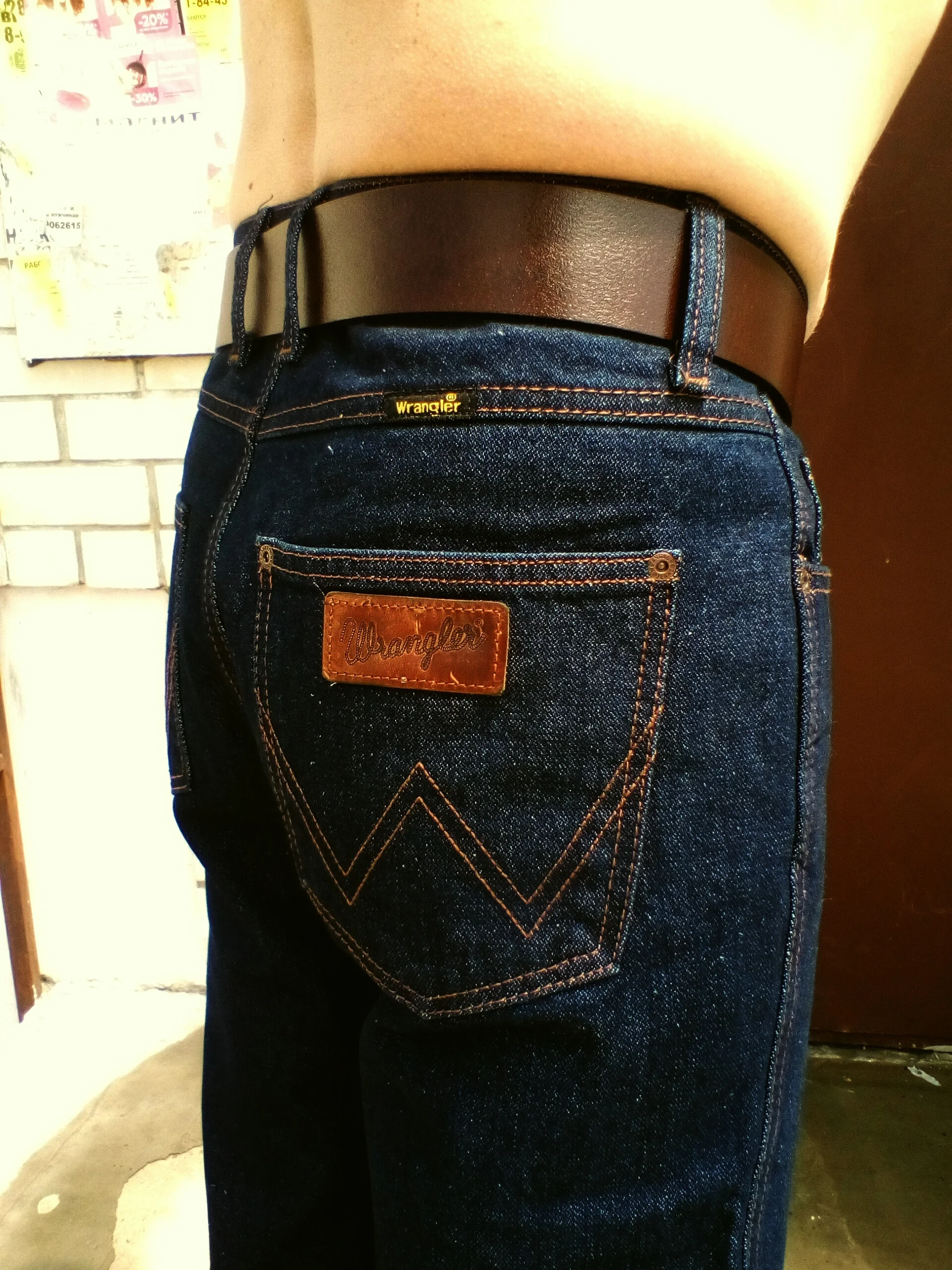 Men's jeans &quotWrangler" mod. 10mwz classic straight. thick (14 U. D.) dark blue denim (building &quotChristmas Tree") 100% cotton |