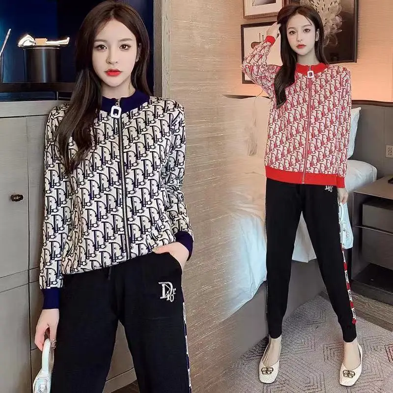 

2021 Spring And Autumn New Knitted Suit Women's Short Jacket Leisure Trousers Baseball Suit Fashion Sports Suit