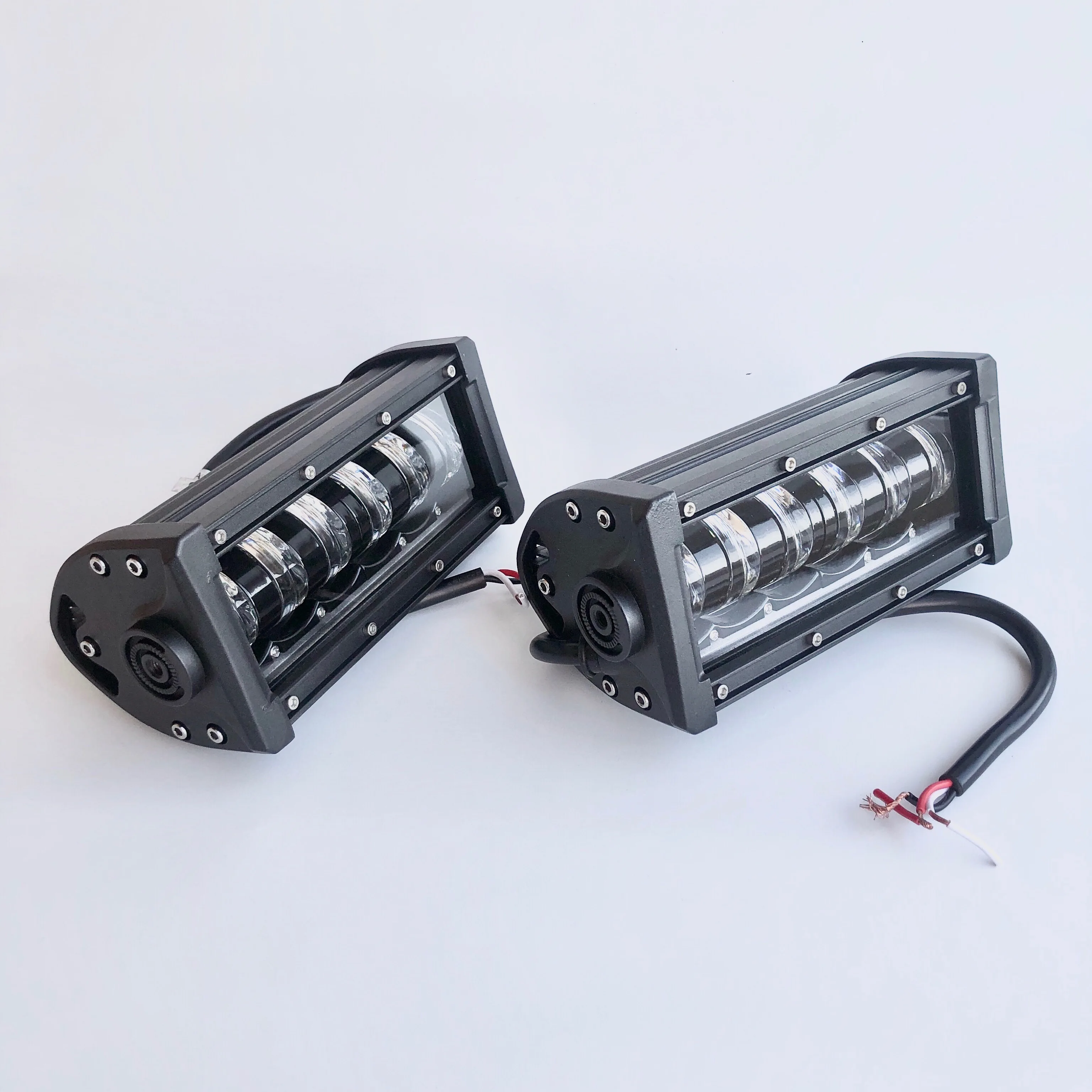 Светодиодная линзованная балка с переключением на ближний и дальний свет 1шт |