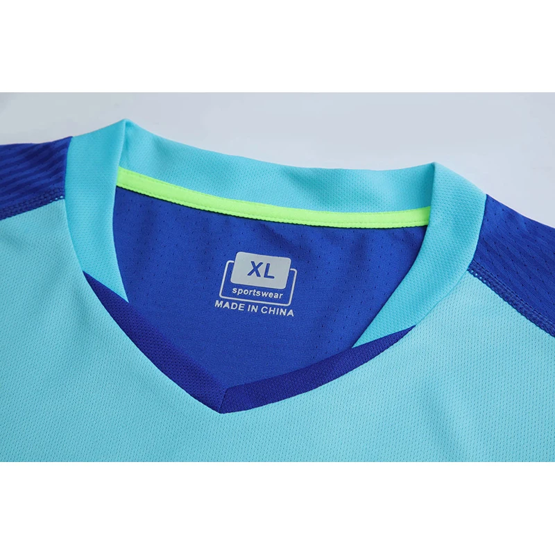 

Wholesale Custom Soccer Jersey Adult and Kids Boy DIY Football Uniform Jerseys Set Suits Short Plus Size