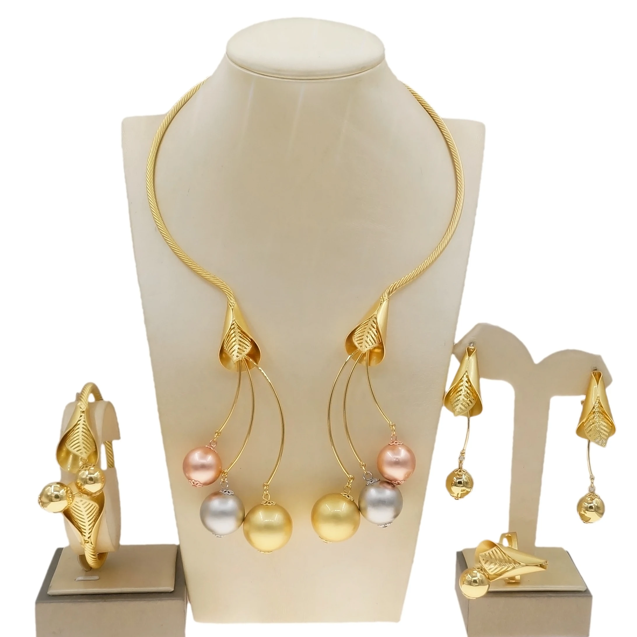 Hot Sale Dubai Plated Gold  Jewelry Set High Quality Fashion Ladies   Holiday Gift Jewelry Bud Style Jewelry Set Free Shipping