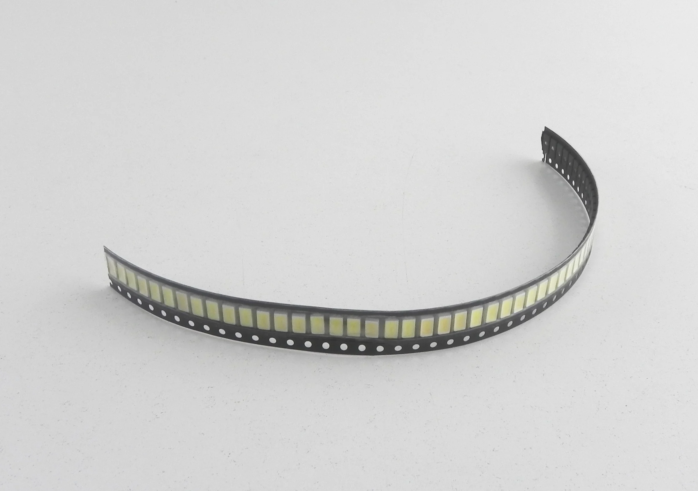 LED светодиод подсветки телевизора Cold White 5630/5730 3.2V-3.4V 150мА 0.5W | Электронные