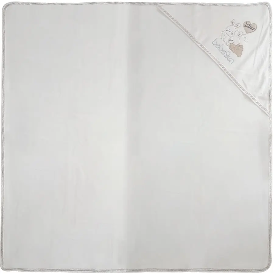 

Коричневое детское одеяло с вышивкой bepleen