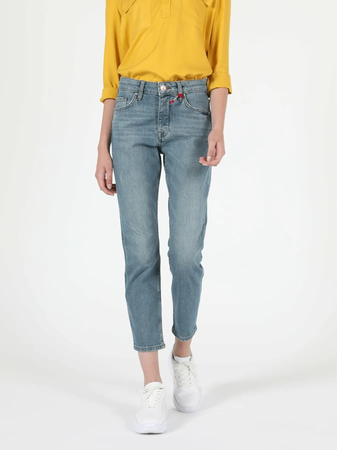 

Blue Woman Pants CL1052010