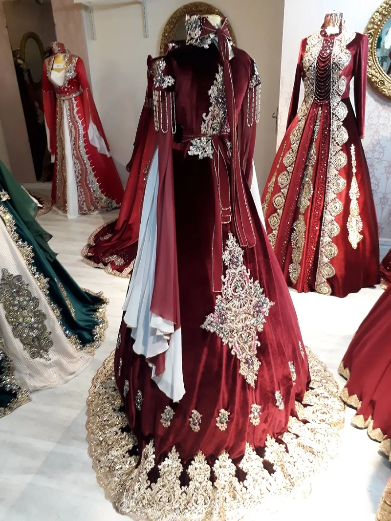 Кафтан Hurrem Sultan Henna модель SML711Bordo