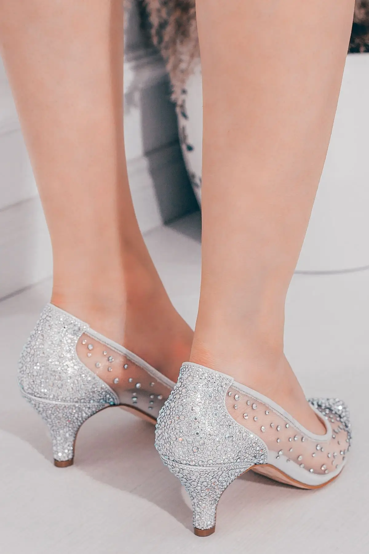 

MOTHER OF PEARL ROCKY STLETTO HEEL ABYE BRIDE WOMEN SHOES new season high heels stone detailed sexy female fashion