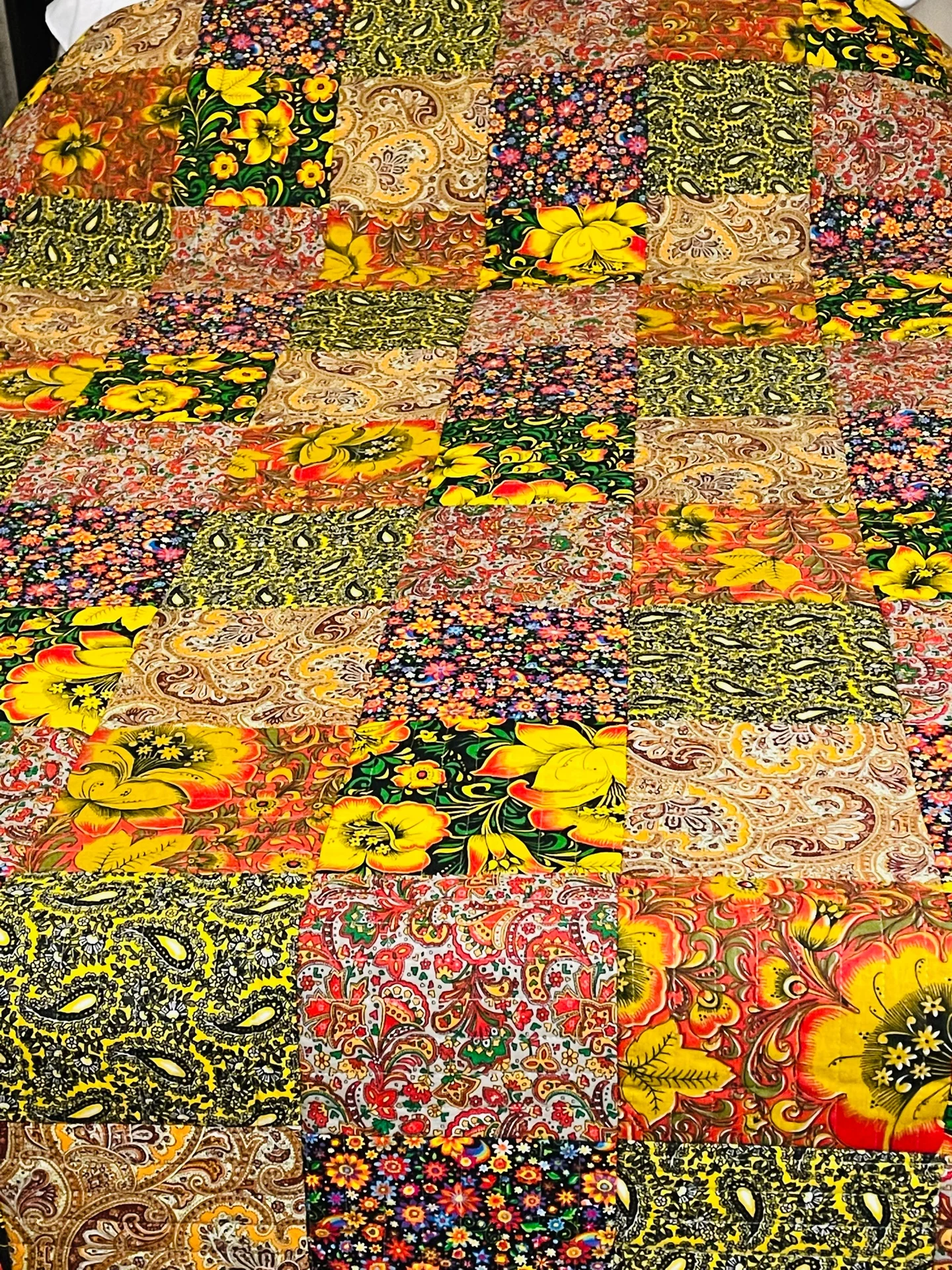 Покрывало лоскутное "Радость" HANDMADE хлопок стеганое | Дом и сад