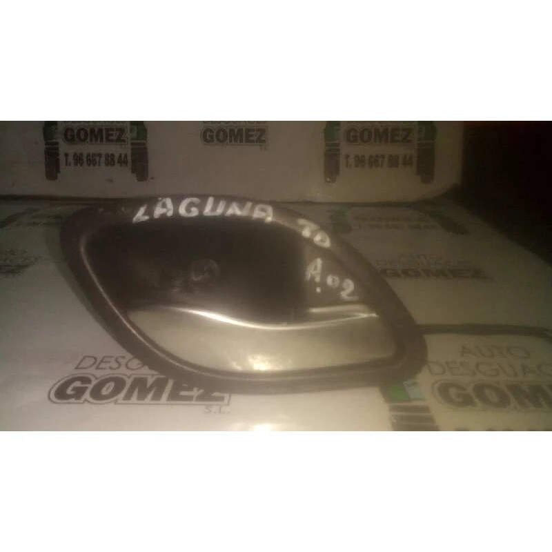 394934 RENAULT LAGUNA задняя внутренняя ручка | Автомобили и мотоциклы