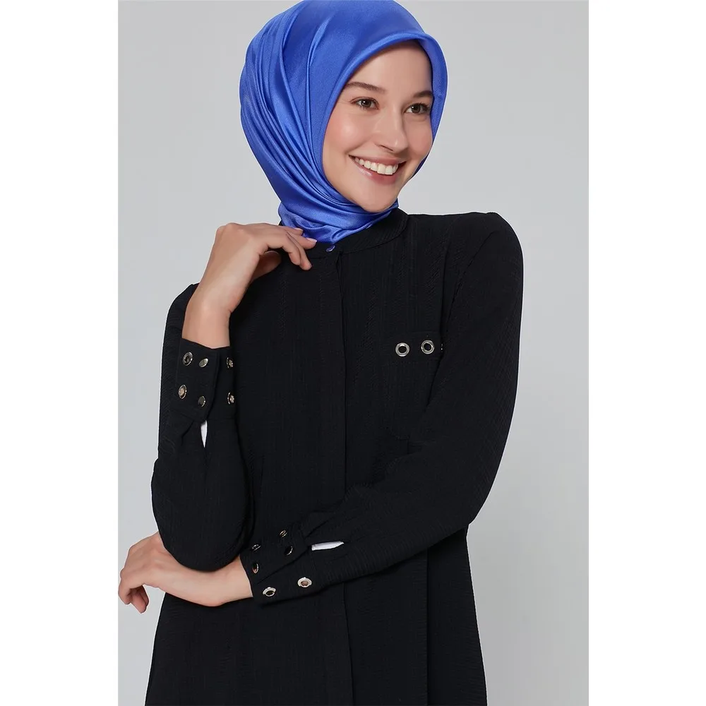 

Kuş Gözü Detaylı Tunik Lacivert