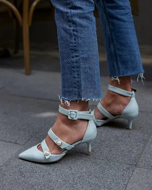 

WOMEN ROBER SHOES
