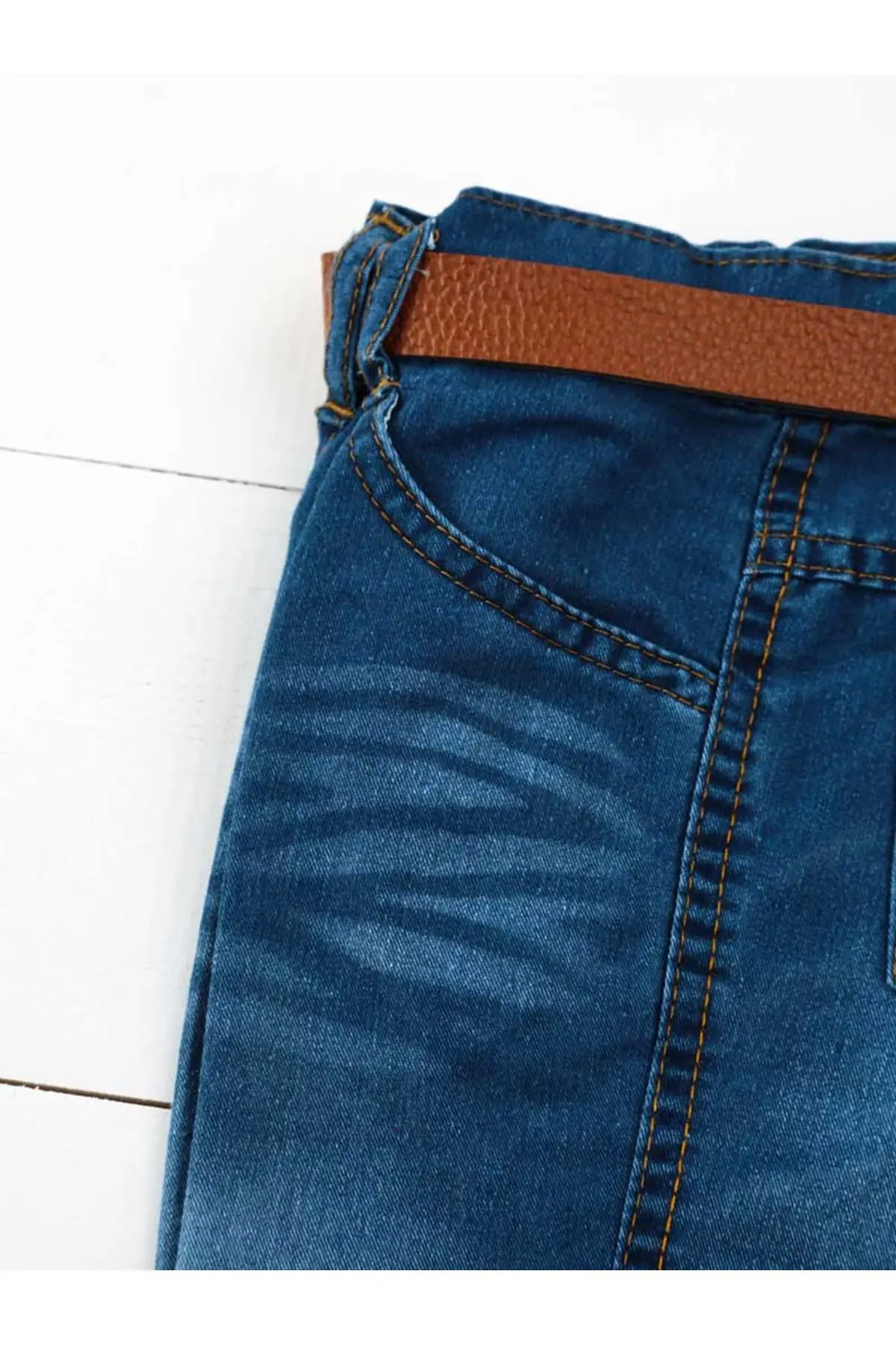 Костюм для мальчиков летняя футболка под капри пояс и галстук-бабочка 4 предмета