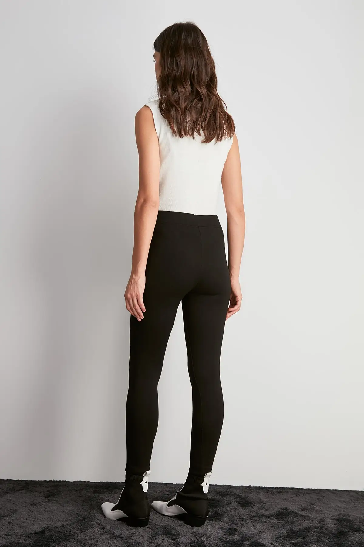 Trendyol трикотажные леггинсы из искусственной кожи TWOAW20TA0077 | Женская одежда