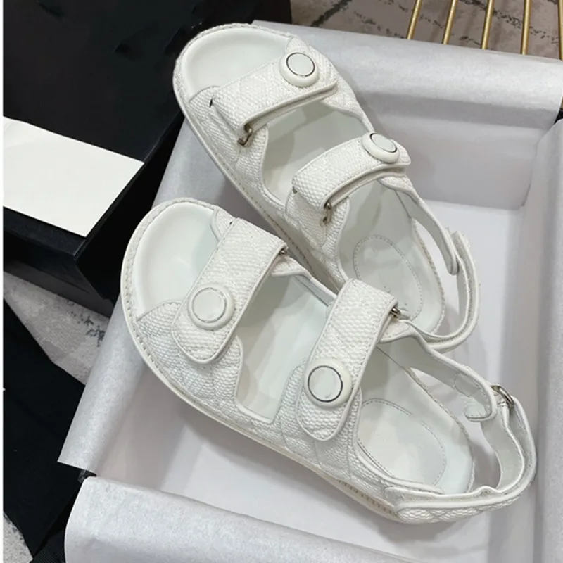 

Luxury Designer's Classic New Color Show Sandal Star Same Breathable And Quick Drying Flat Leather Sandal Size 35-40