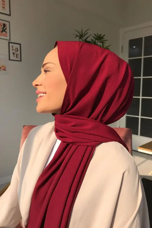 

100% Medina Silk Woven Plain Pattern 180*70 Soft Shawl Wrinkle Resistant And Breathable In All Seasons, no İroning Required Soft