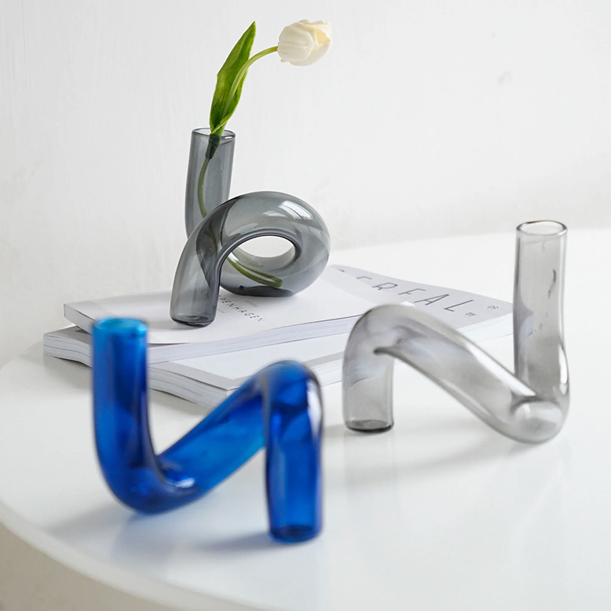 

Royal Blue Ornament Candle Holder Nordic Style Jewelry Decoration Glass Vase Transparent Flower Arrangement Creative Living Room
