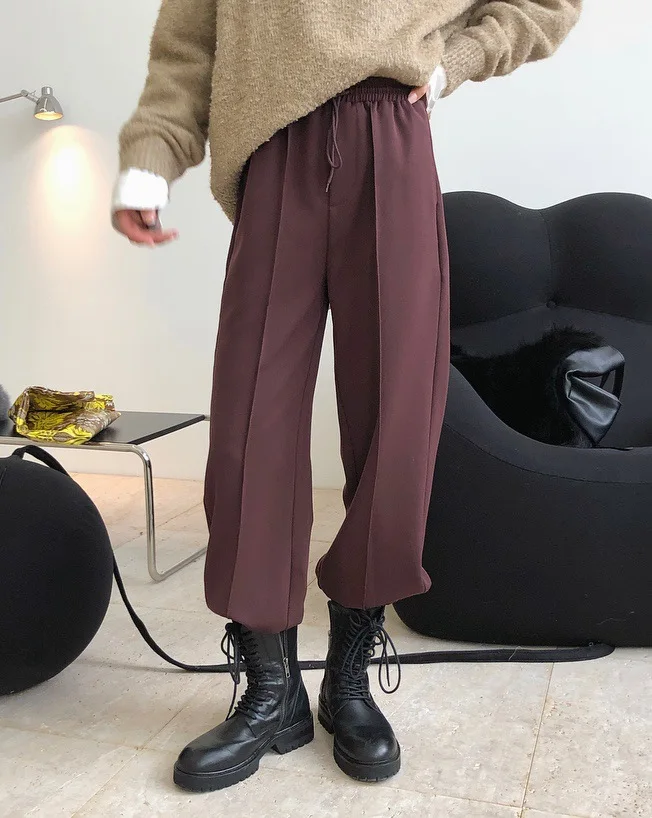 

woman new model fashion trousers
