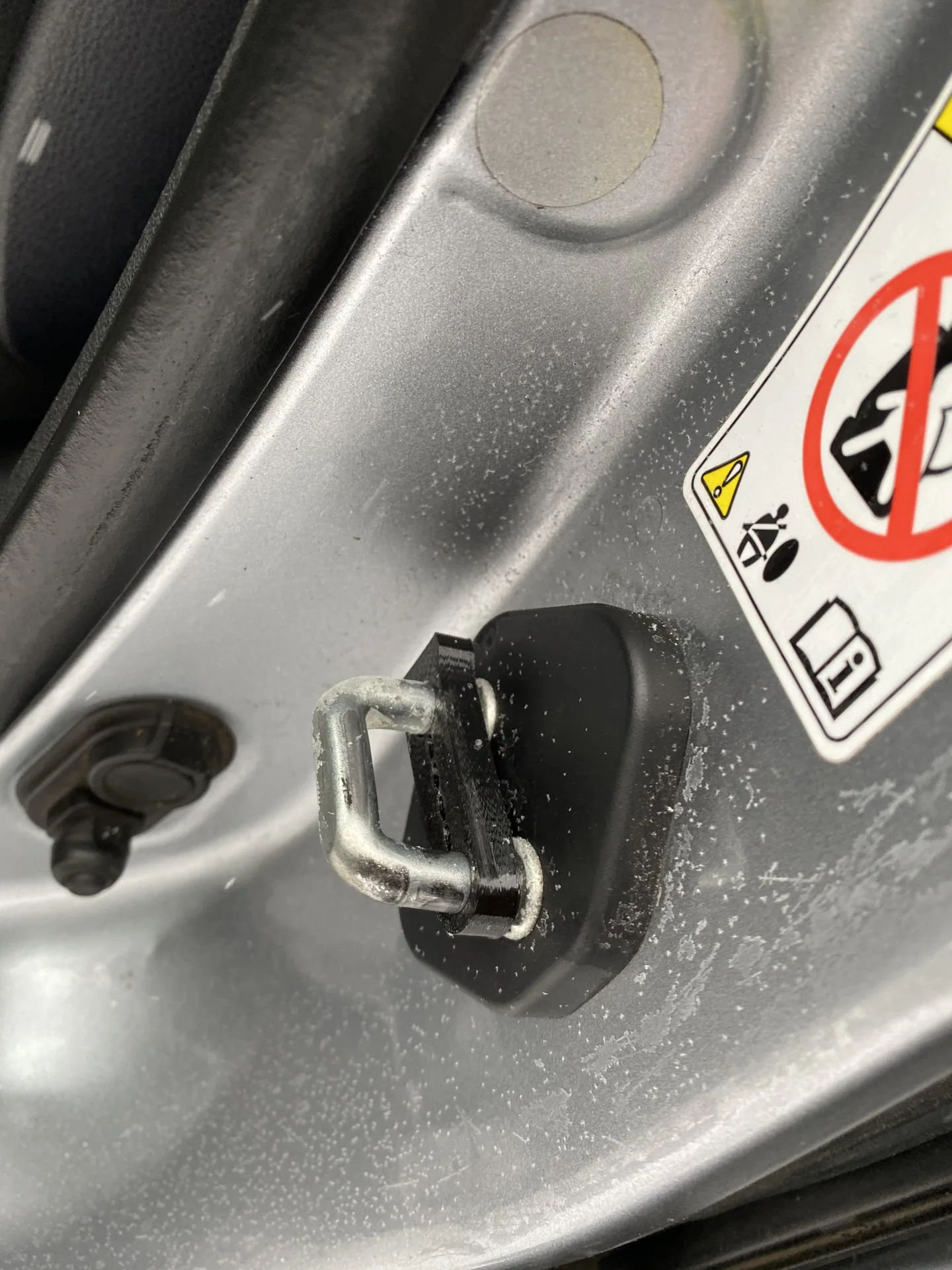 Демпферы замков дверей Honda CR-V | Автомобили и мотоциклы