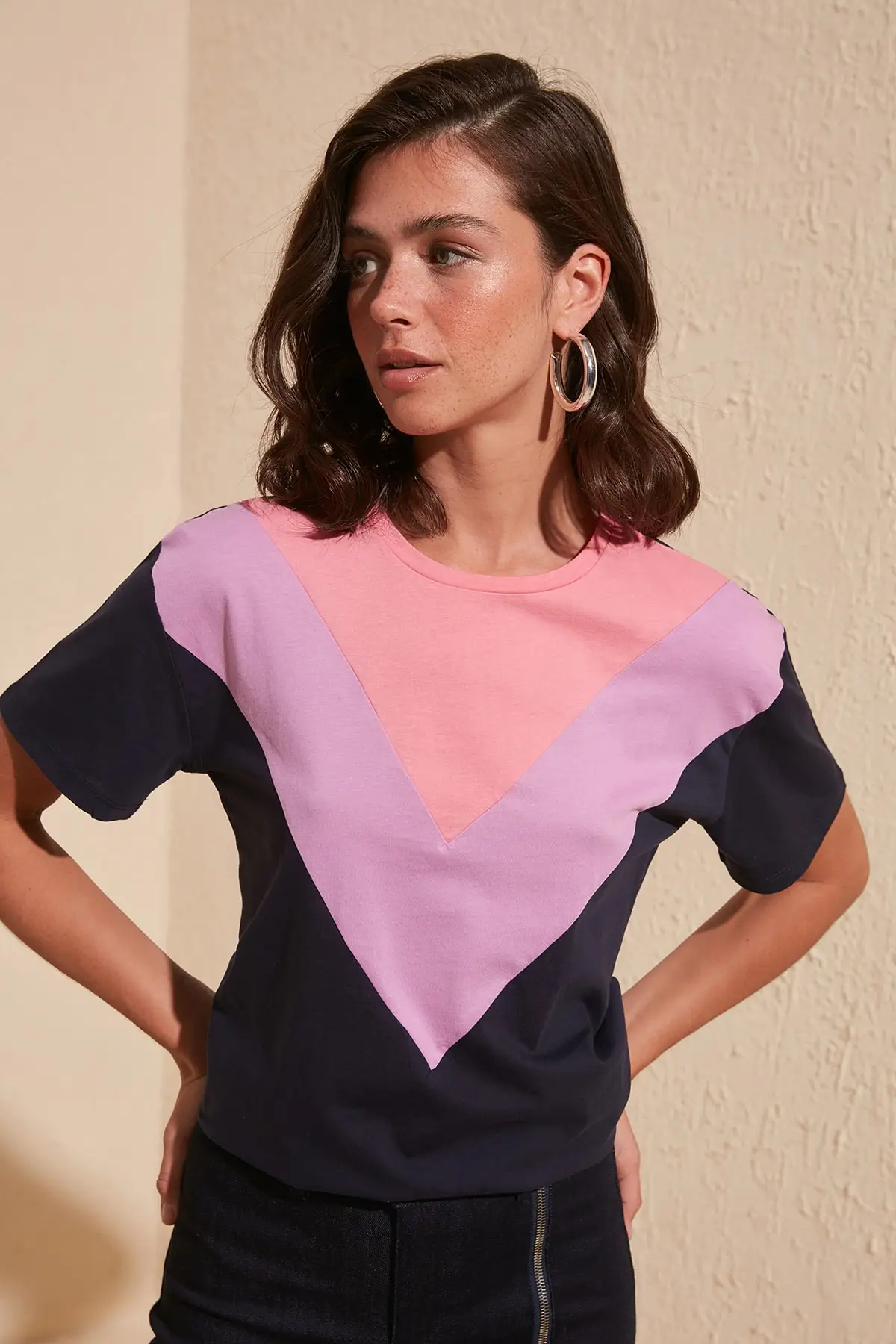 Футболка с цветным блоком полуоблегающая трикотажная TWOSS20TS0581|Футболки| |