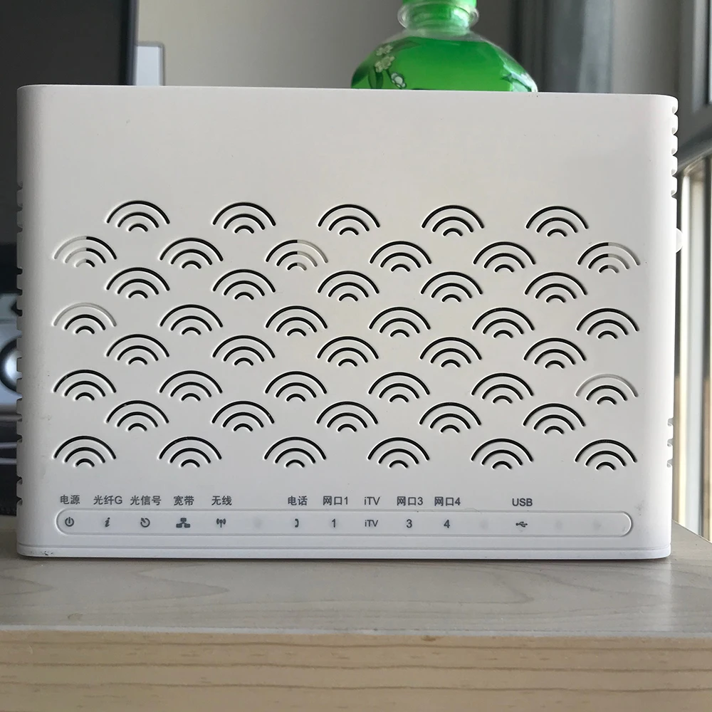 

6pcs/Lot 1GE+3FE+WIFI F660 4pots Used Second-hand wifi router gpon onu FTTH WIFI ont GPON ONU olt without Power Free shipping