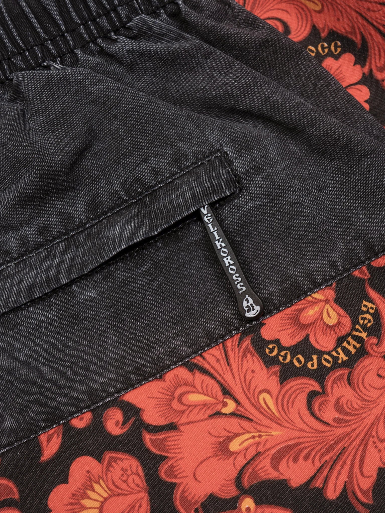 Пляжные шорты Великоросс Красная хохлома | Мужская одежда