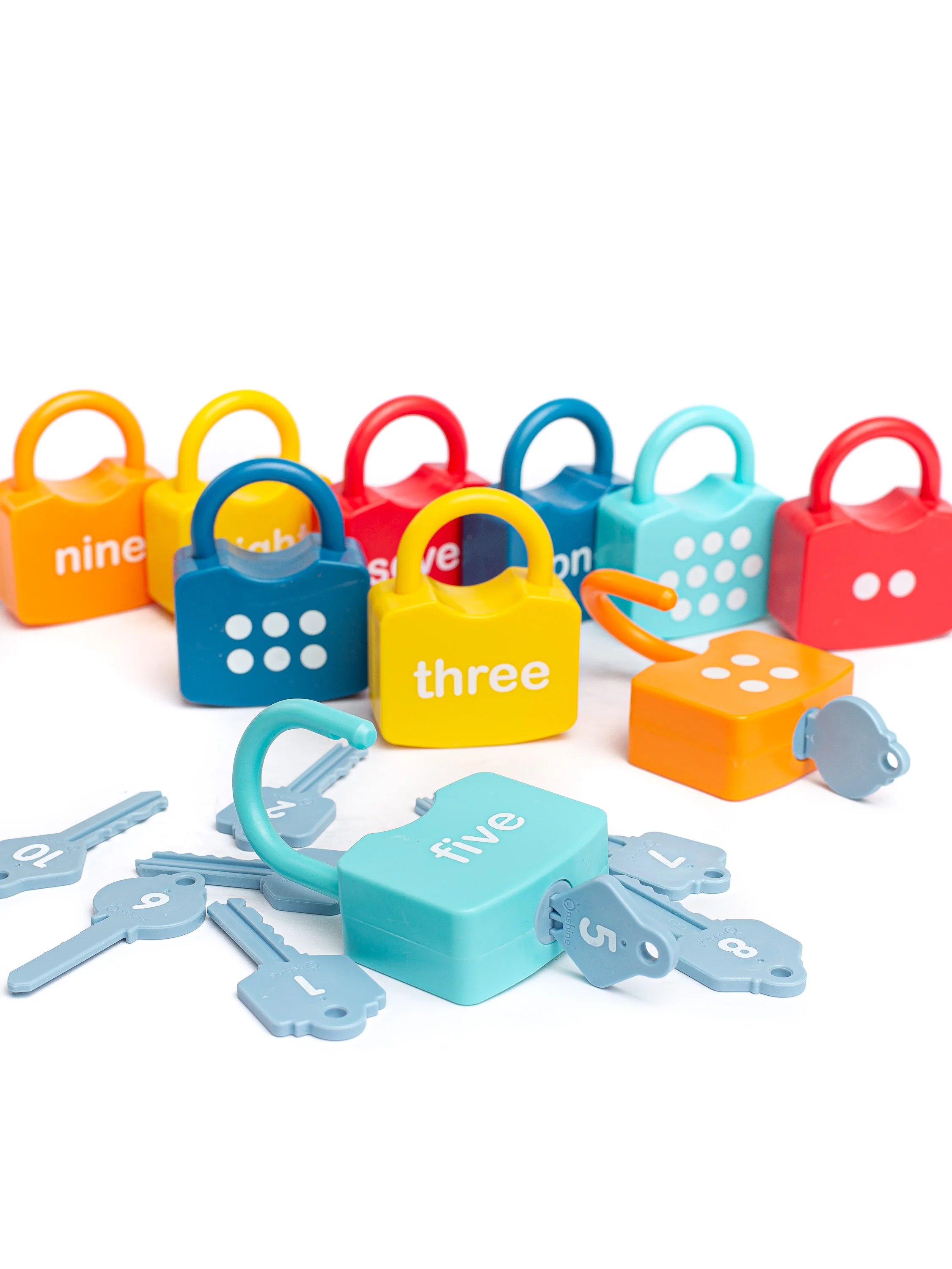 игрушка замки защелки для детей