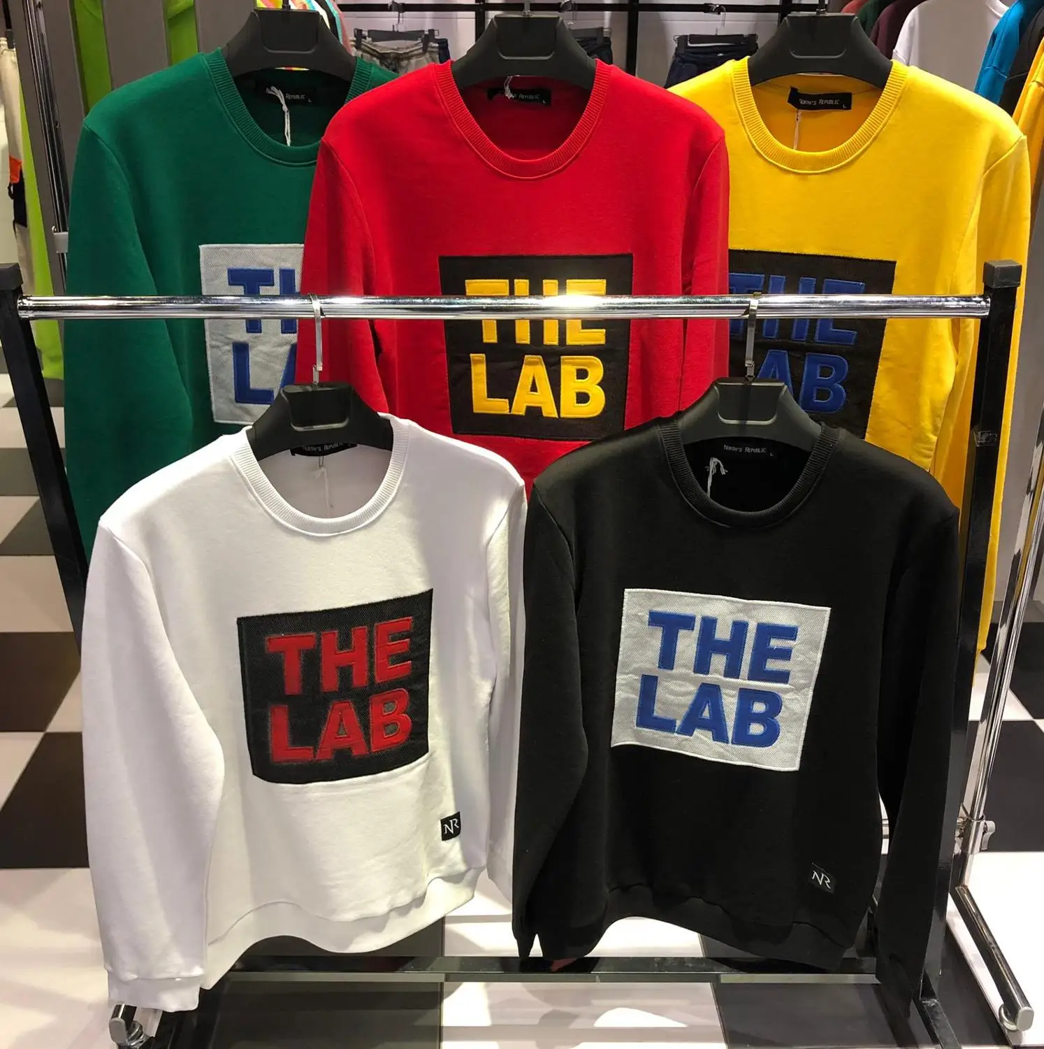 

HOOF STREET SWEATSHRT