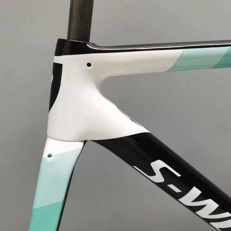 

T1000 Carbon road frame 1:1 mold OEM Customized SL6 44/49/52/54/56/58cm Aero frame racing bicycle di2 chinese frameset