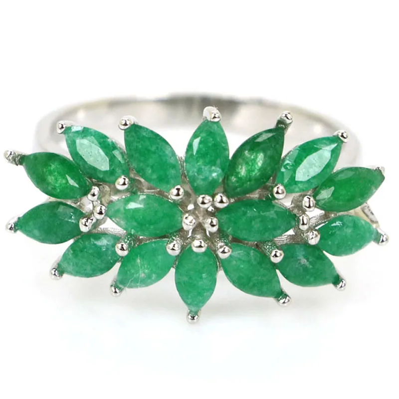 

Кольцо женское из серебра 3,4 пробы, 22 х14 мм, 925 г