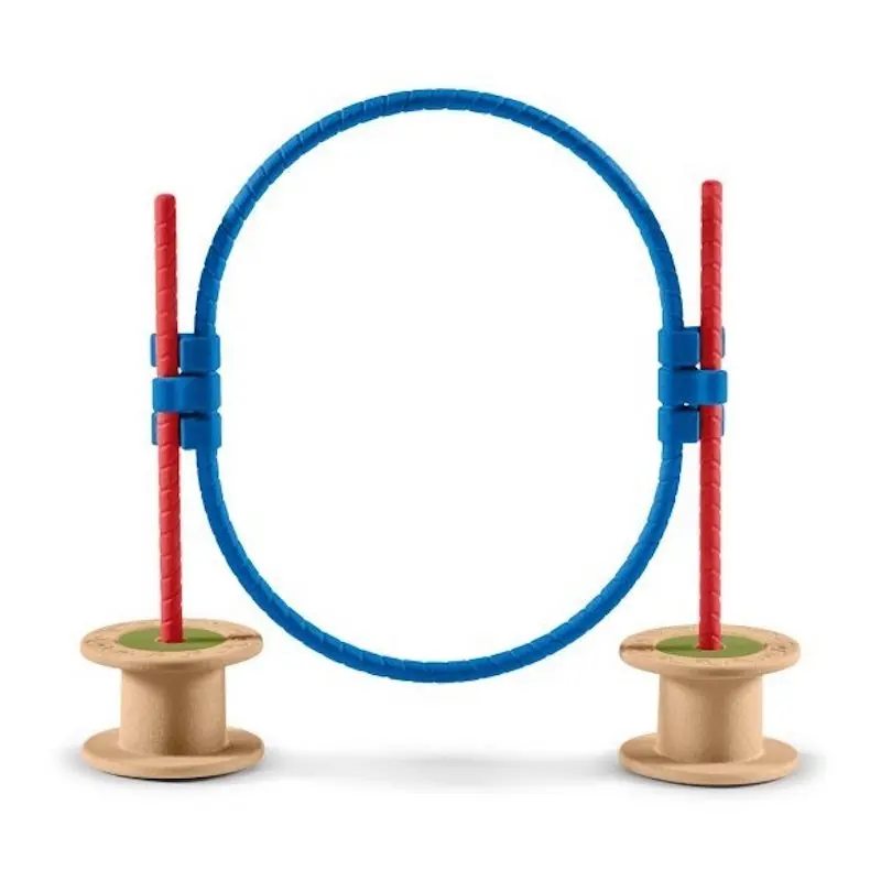 Игровой набор &quotСпортивные бега с участием пони&quot Фигурки домашних животных.