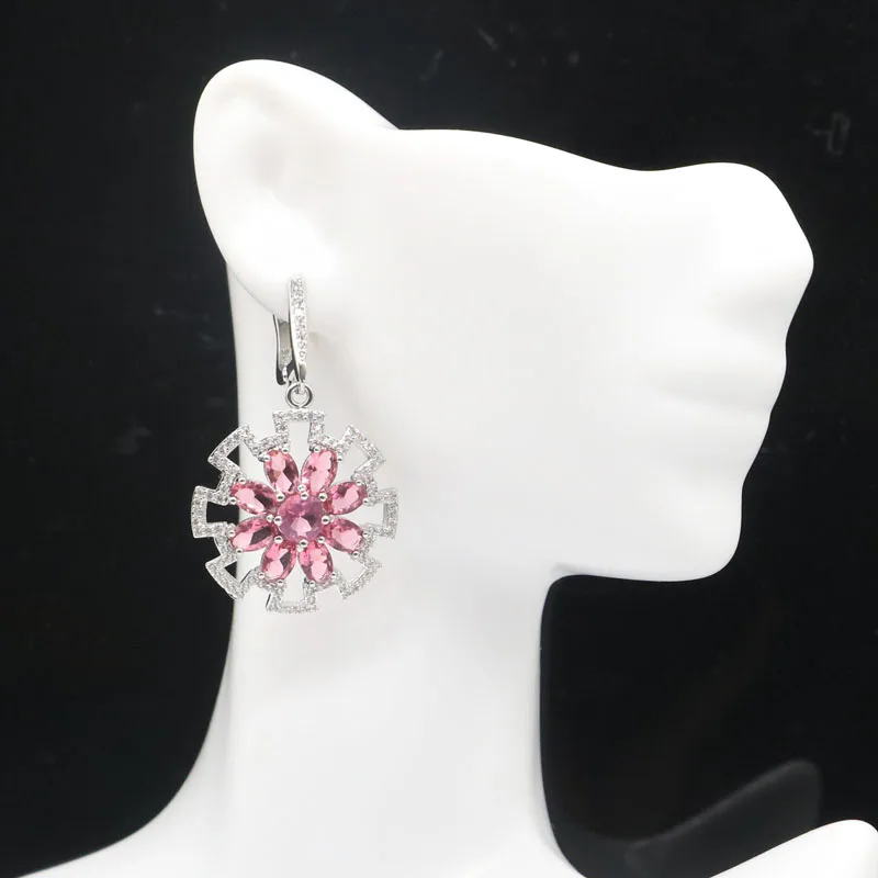 Комплект ювелирных изделий из фиолетового танзанита и розового турмалина с