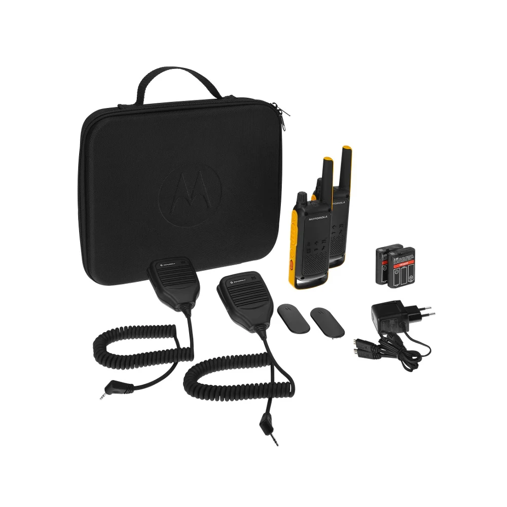 Комплект из двухпыле влаго защищённых радиостанций с выносным микрофоном и