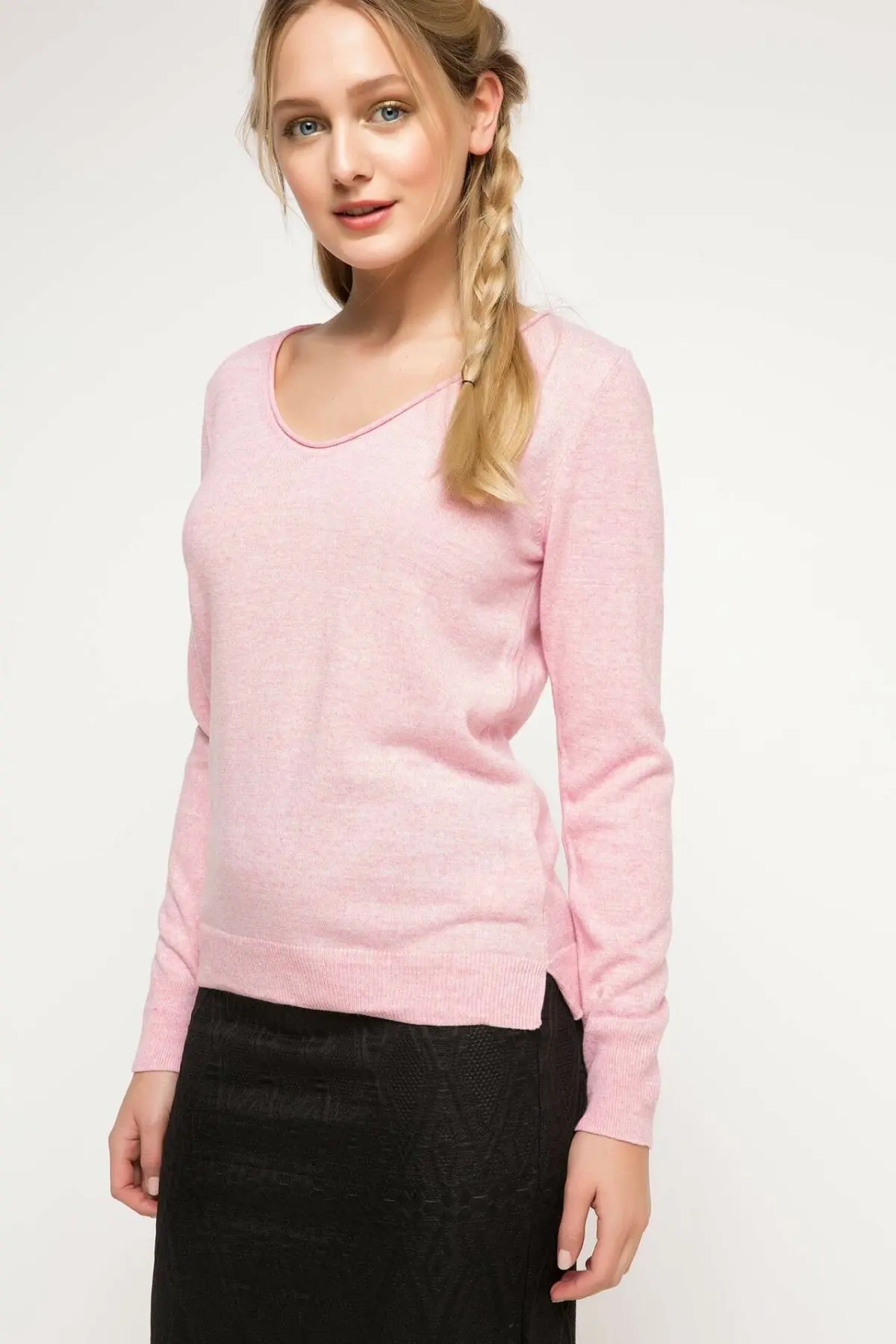 Женские пуловеры с v образным вырезом DeFacto повседневные длинными рукавами